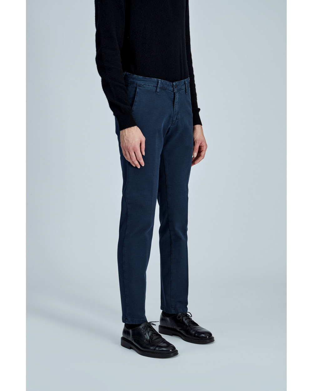 PANTALONE T910 222537 SLIM FIT	IN ARMATURA...