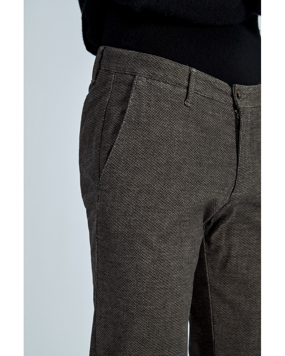 PANTALONE T910 222057 SLIM FIT 	IN ARMATURA...